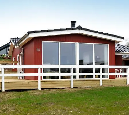 Three-bedroom Holiday In 11 Holiday home Hejls